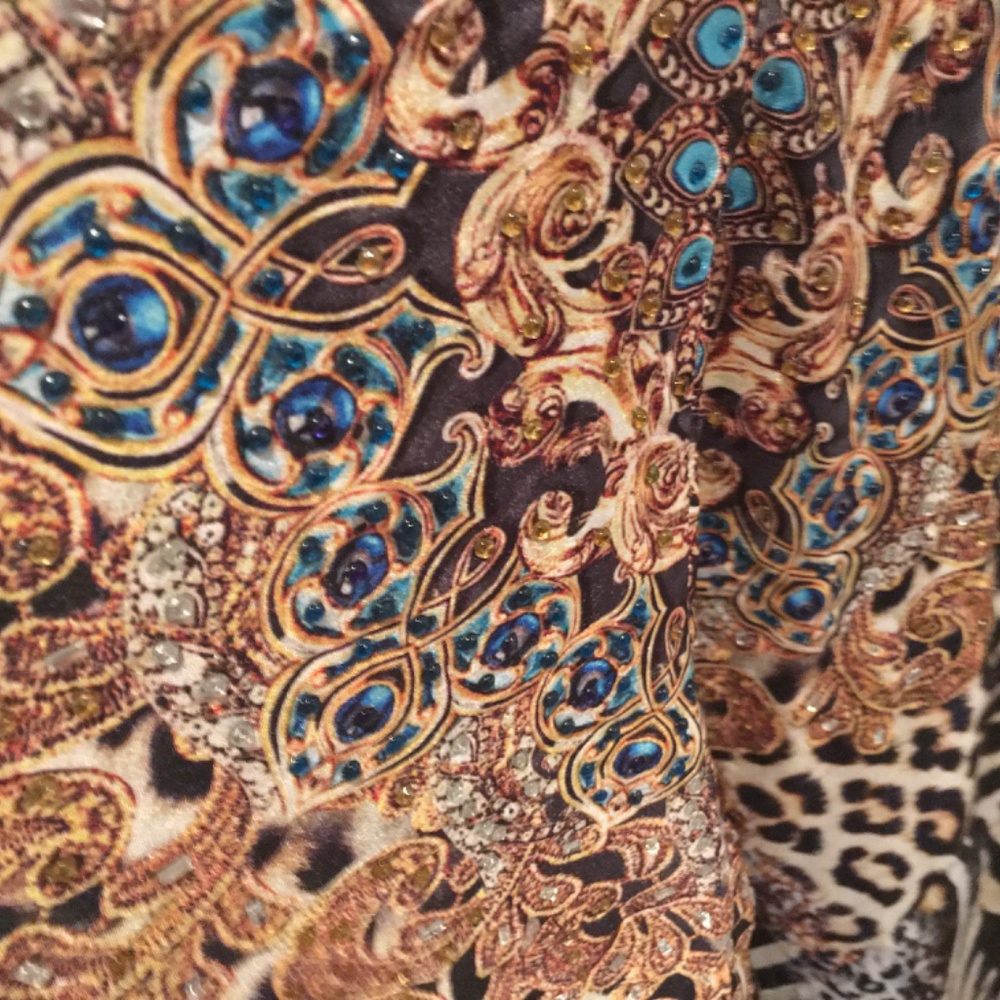 Cover Up - Picture 3 of 9